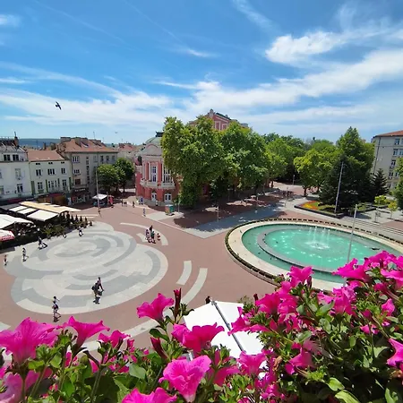 Family Opera Plaza- Former Hotel Varna