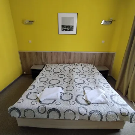 Family Opera Plaza- Former 2* Varna