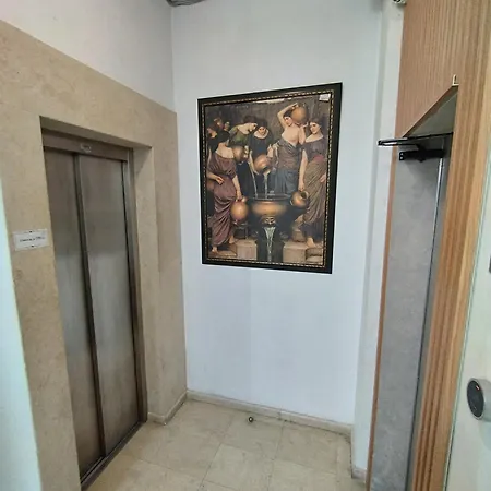 Opera Family - Former 2*