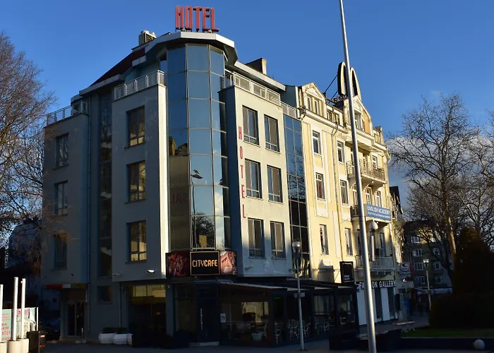 Opera Family - Former Hotel Varna