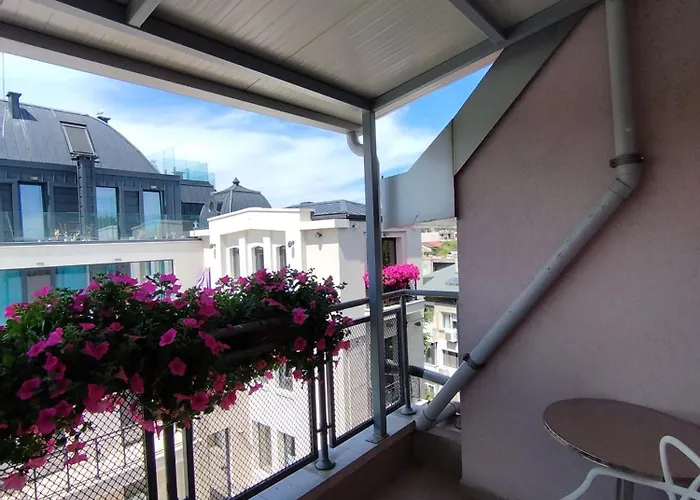 Opera Family - Former Várna